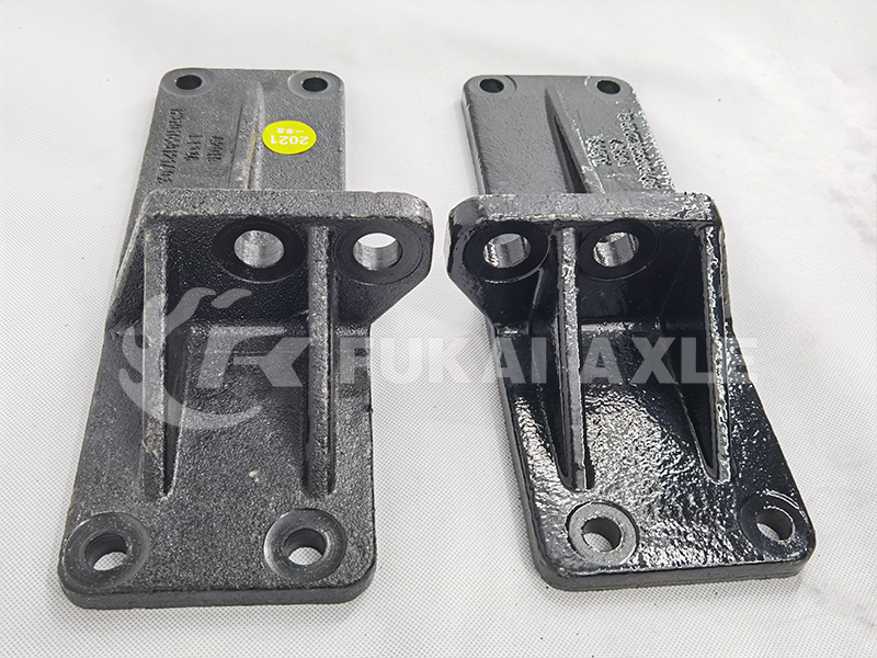 Suporte de motor para peças sobressalentes de caminhão Foton Auman H0101050122A0/H0101050121A0