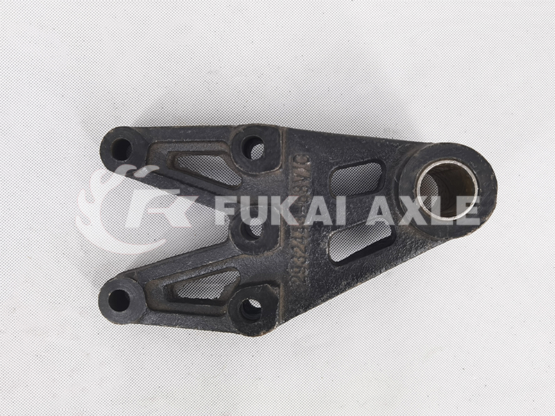 Suporte de aço dianteiro para peças sobressalentes de caminhão FAW Jiefang 2932443-68V 