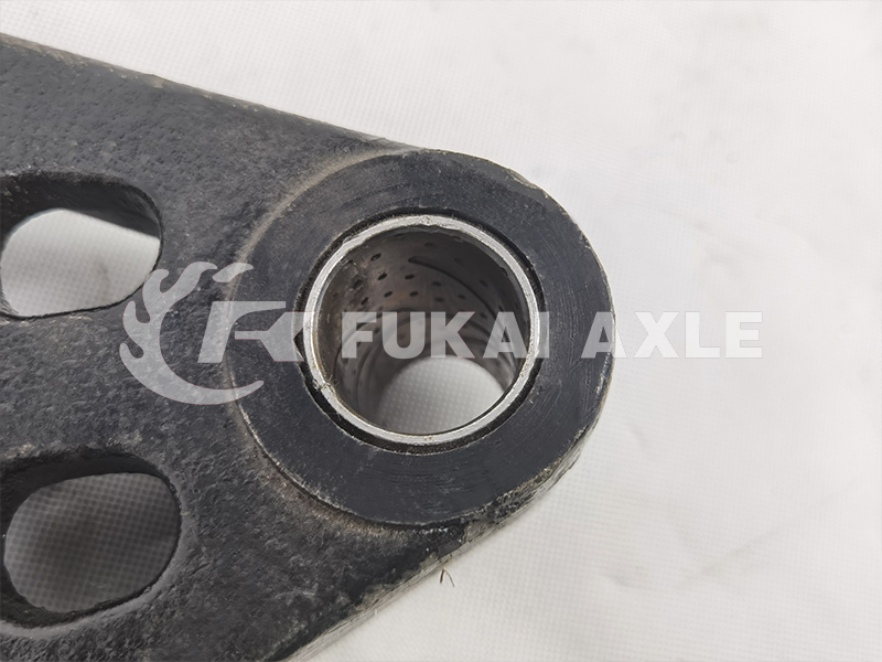 Suporte de aço dianteiro para peças de caminhão FAW Jiefang 2902450-DM611