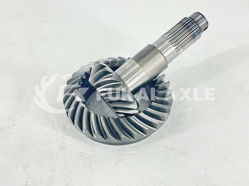 Roda de coroa e pinh&atilde;o 29/17