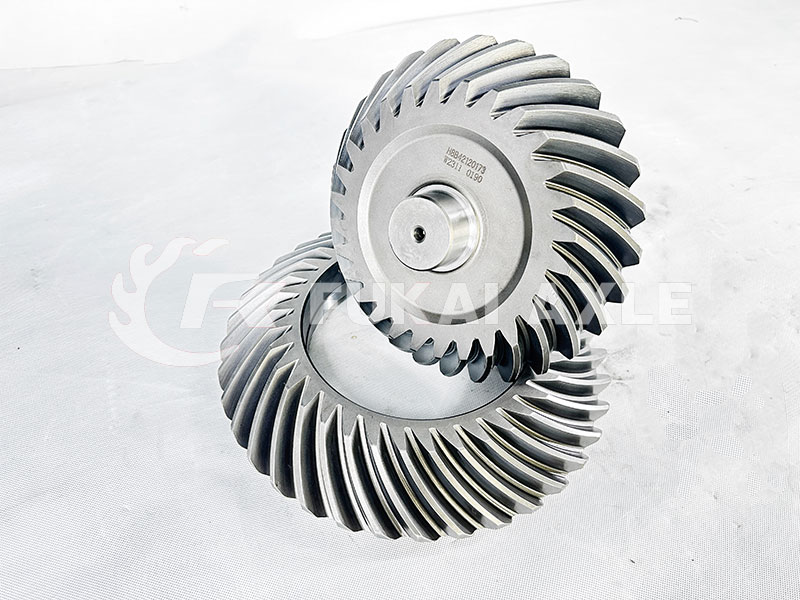 Pinh&atilde;o da roda de coroa do eixo m&eacute;dio 28/37 para pe&ccedil;as sobressalentes Iveco Trcuk 42129183/5801765235/42127679